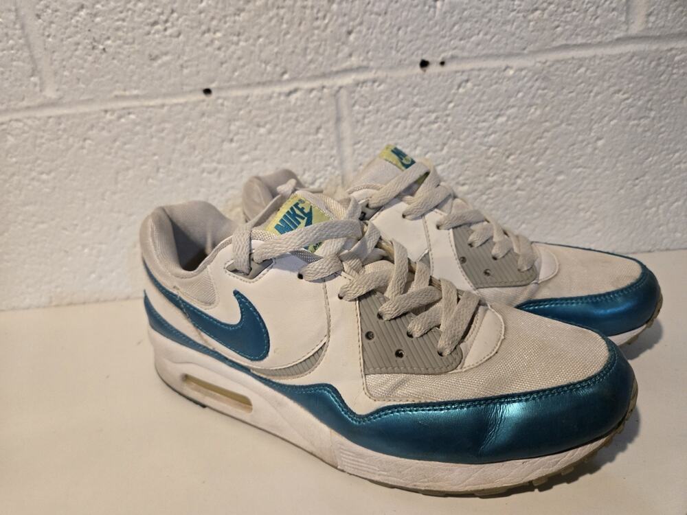 Nike Air Max Light White/teal Sparkle Womens 8 (2010) Used Fair Condition